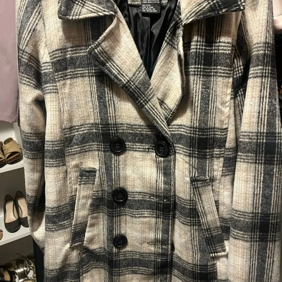 NWOT Me Jane Black and Cream Plaid Pea Coat - Picture 4 of 7